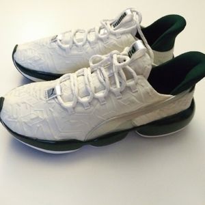 NWOT: Puma Hybrid Running Sneaker